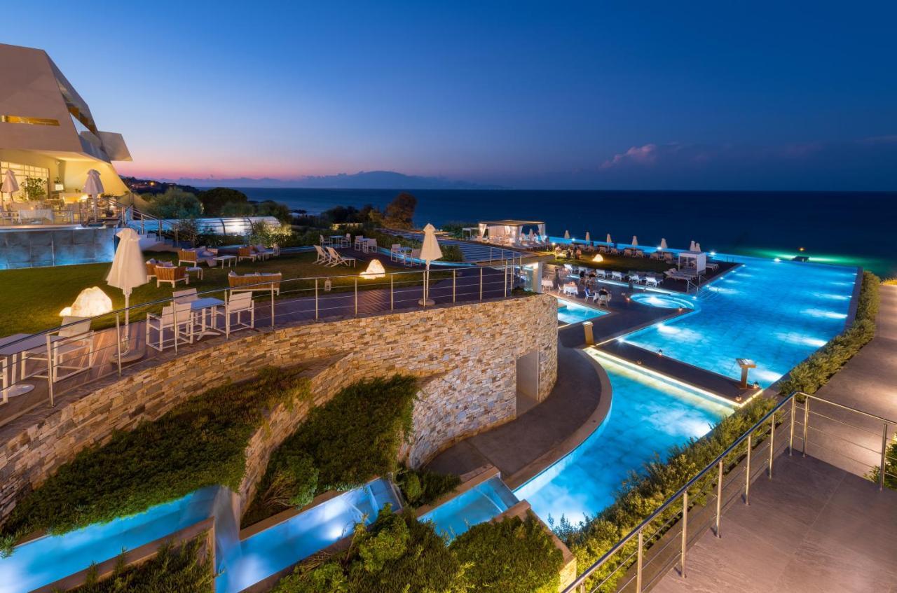 Lesante Blu, A Member Of The Leading Of The World - Adults Only 5*